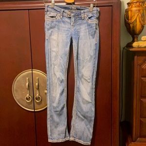 Silver Brand Tuesday Denim Jeans, ladies size 27.